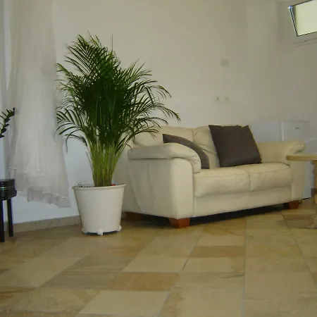 La Dolce Bed & Breakfast