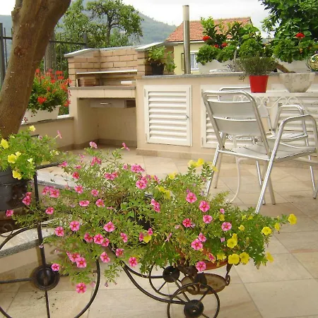 La Dolce Bed & Breakfast *