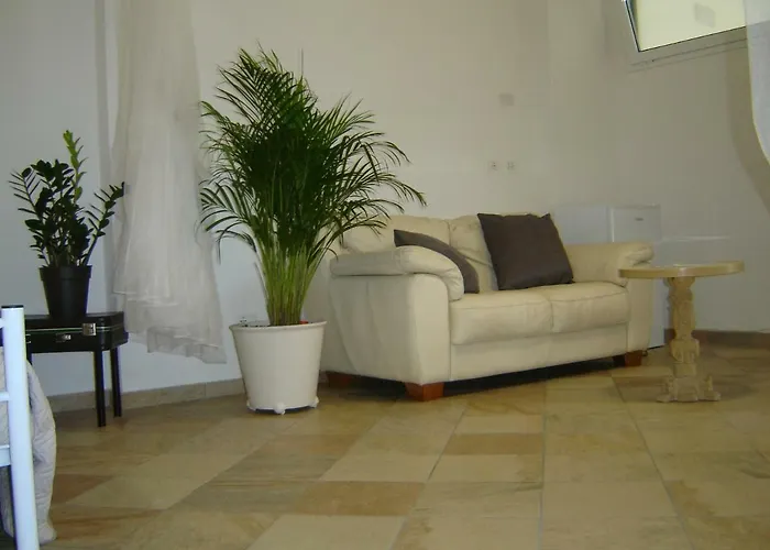 La Dolce Bed & Breakfast